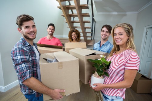 Secure self storage unit options in Stgiles