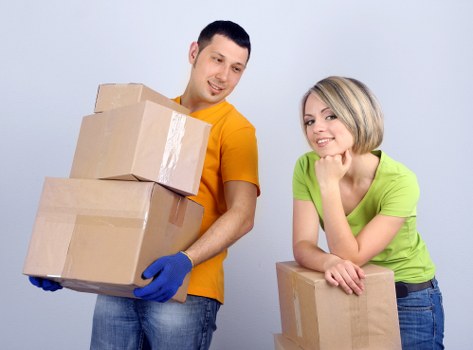 Fragile item packing support in Stgiles with protective wrapping