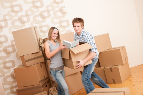 Organized mobile self storage service in Stgiles for flexible space management